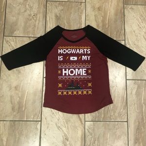3/$15 SALE 💫 Hogwarts Is My Home Harry Potter Top